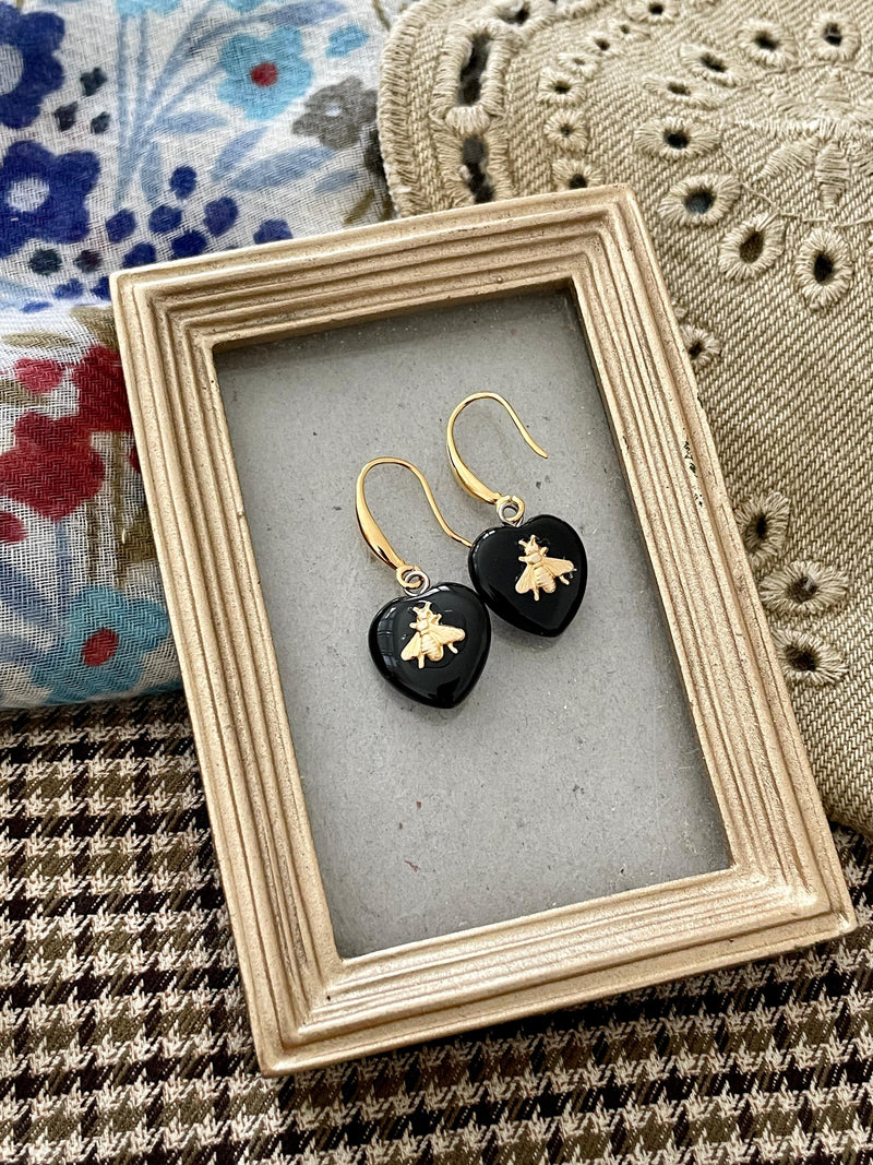 Bougainvillea Café Black Nectar Earrings