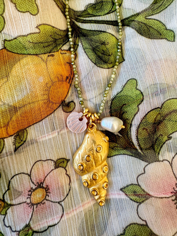 Bougainvillea Café Brezza Necklace