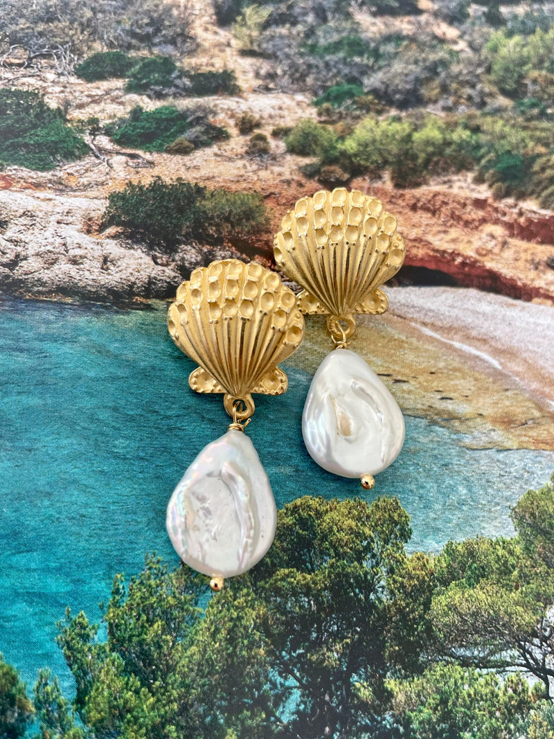 Bougainvillea Café Delfina Earrings in Pearl