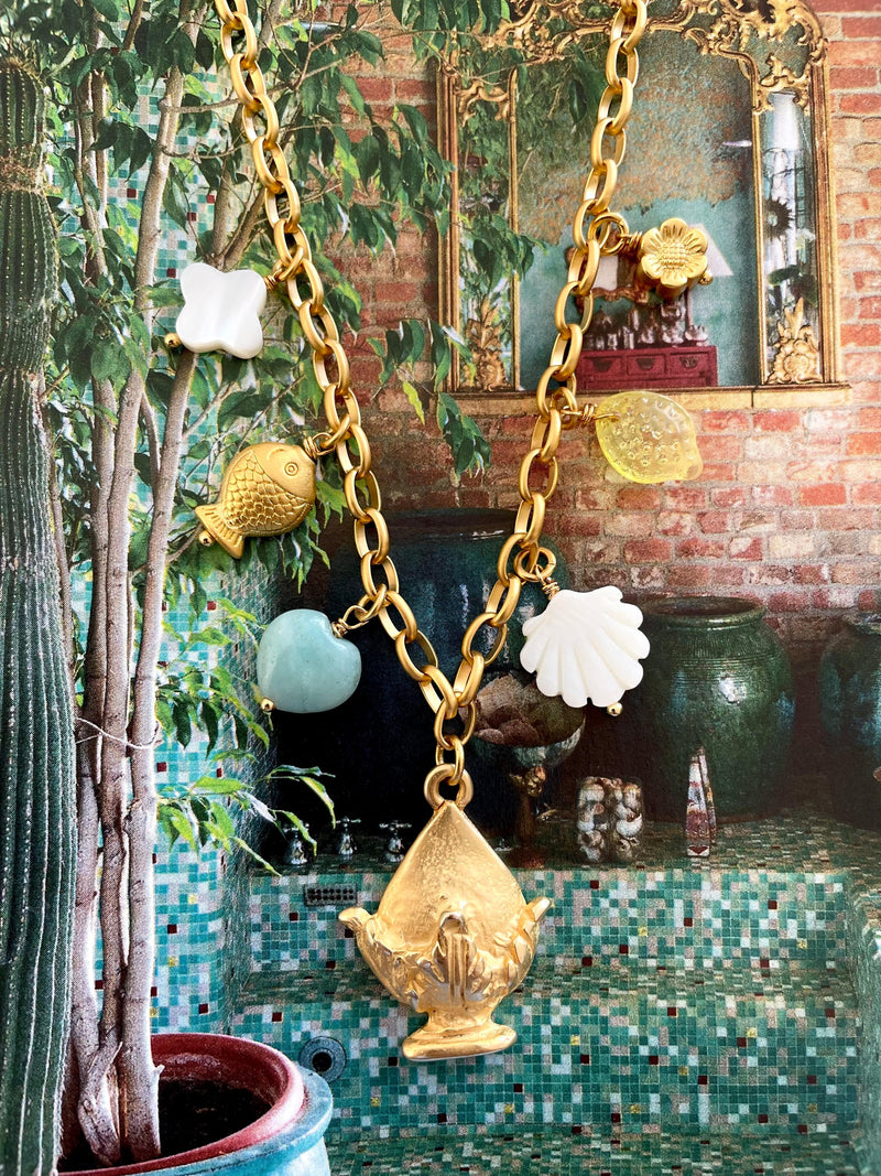 Bougainvillea Café Domino Necklace