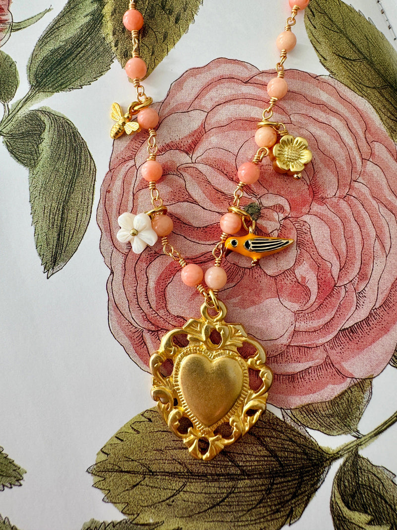 Bougainvillea Café Felicita Necklace