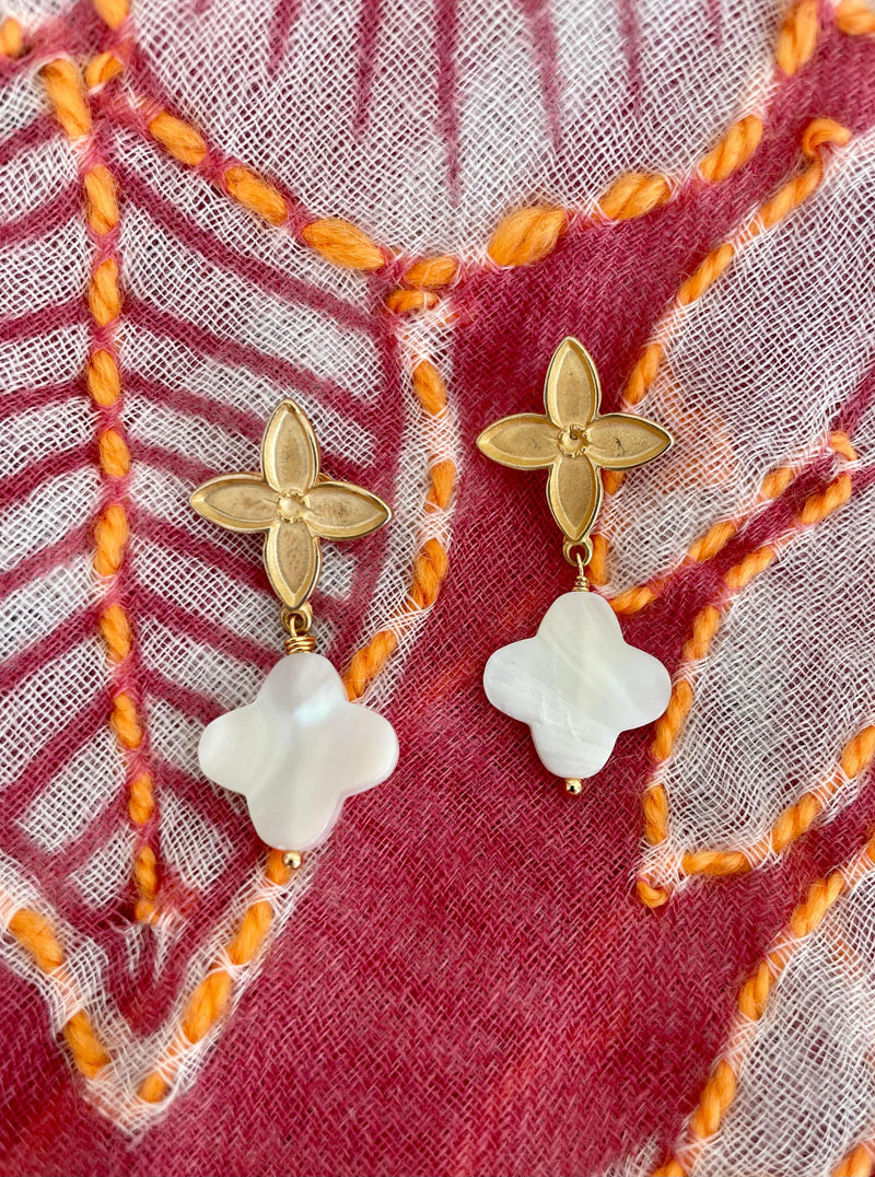 Bougainvillea Café Gia Earring