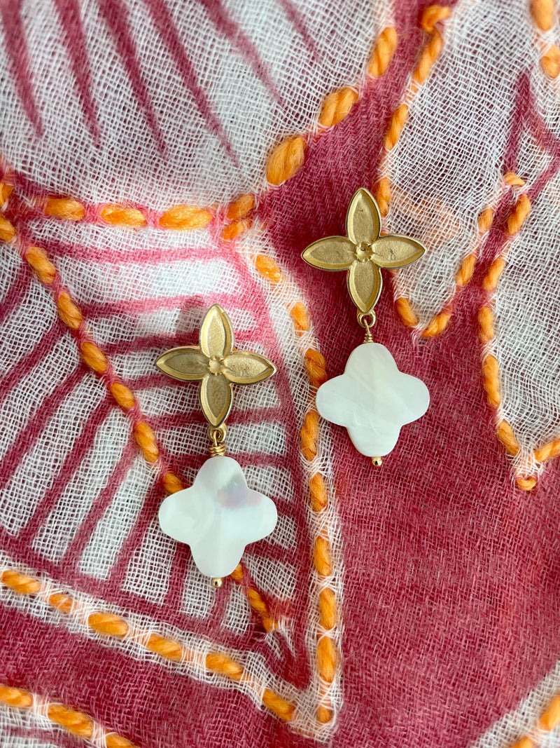 Bougainvillea Café Gia Earring