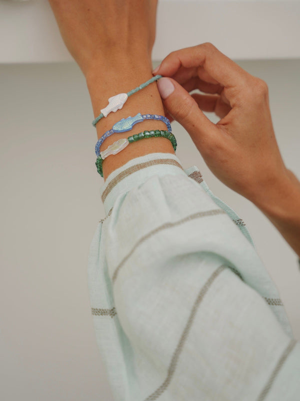 Bougainvillea Café Pesce Bracelet in Maho